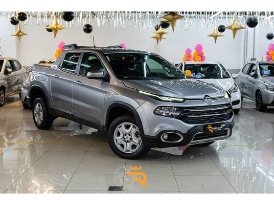 FIAT TORO 1.8 16V EVO FLEX FREEDOM AT6 FIAT TORO 1.8 16V EVO FLEX FREEDOM AT6